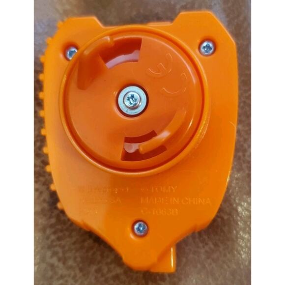 2011 Hasbro Tomy Beyblades Red Blue Green Orange Spinning Toys Collectibles - Picture 4 of 16